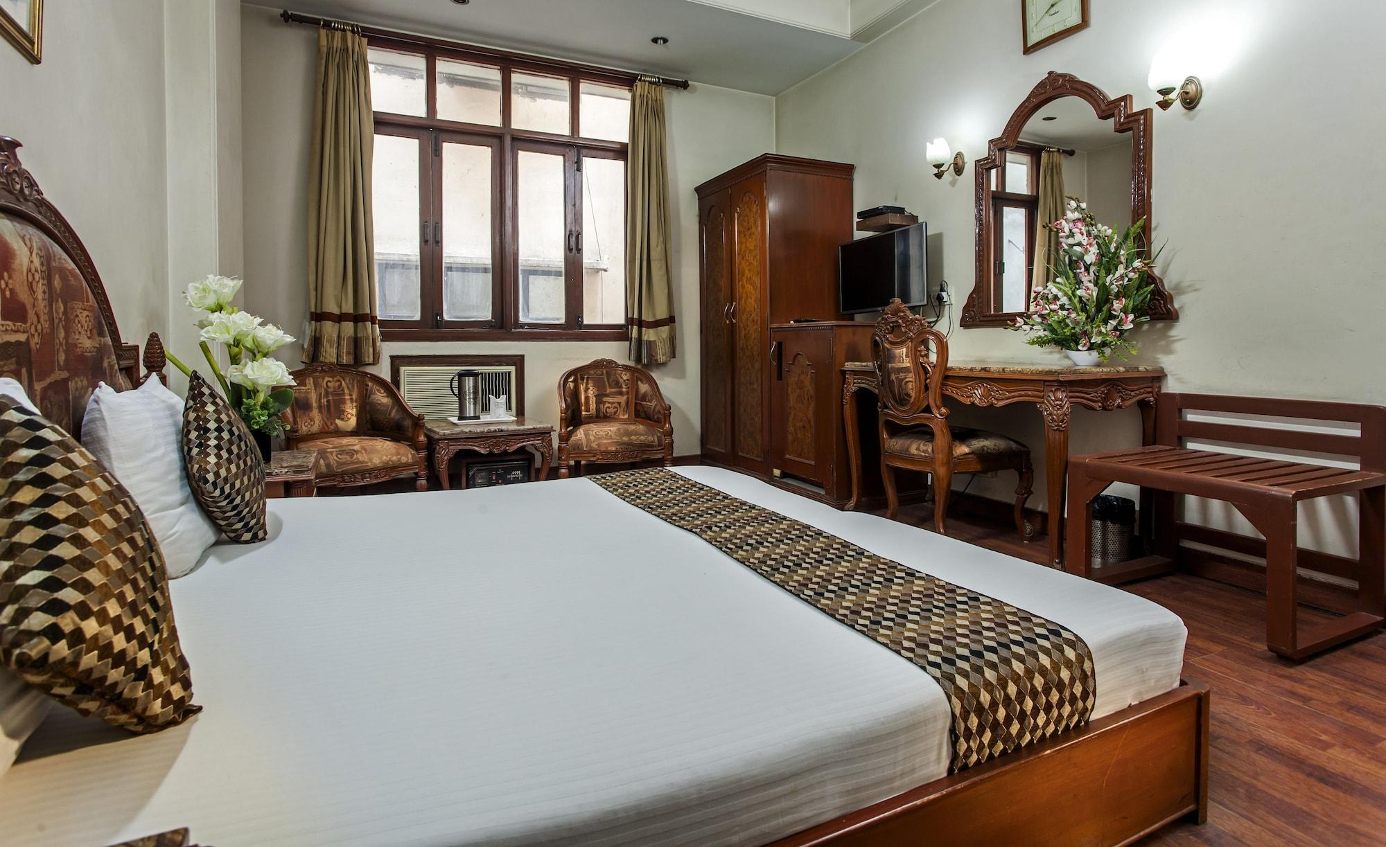 Hotel Sunstar Residency Delhi  Buitenkant foto