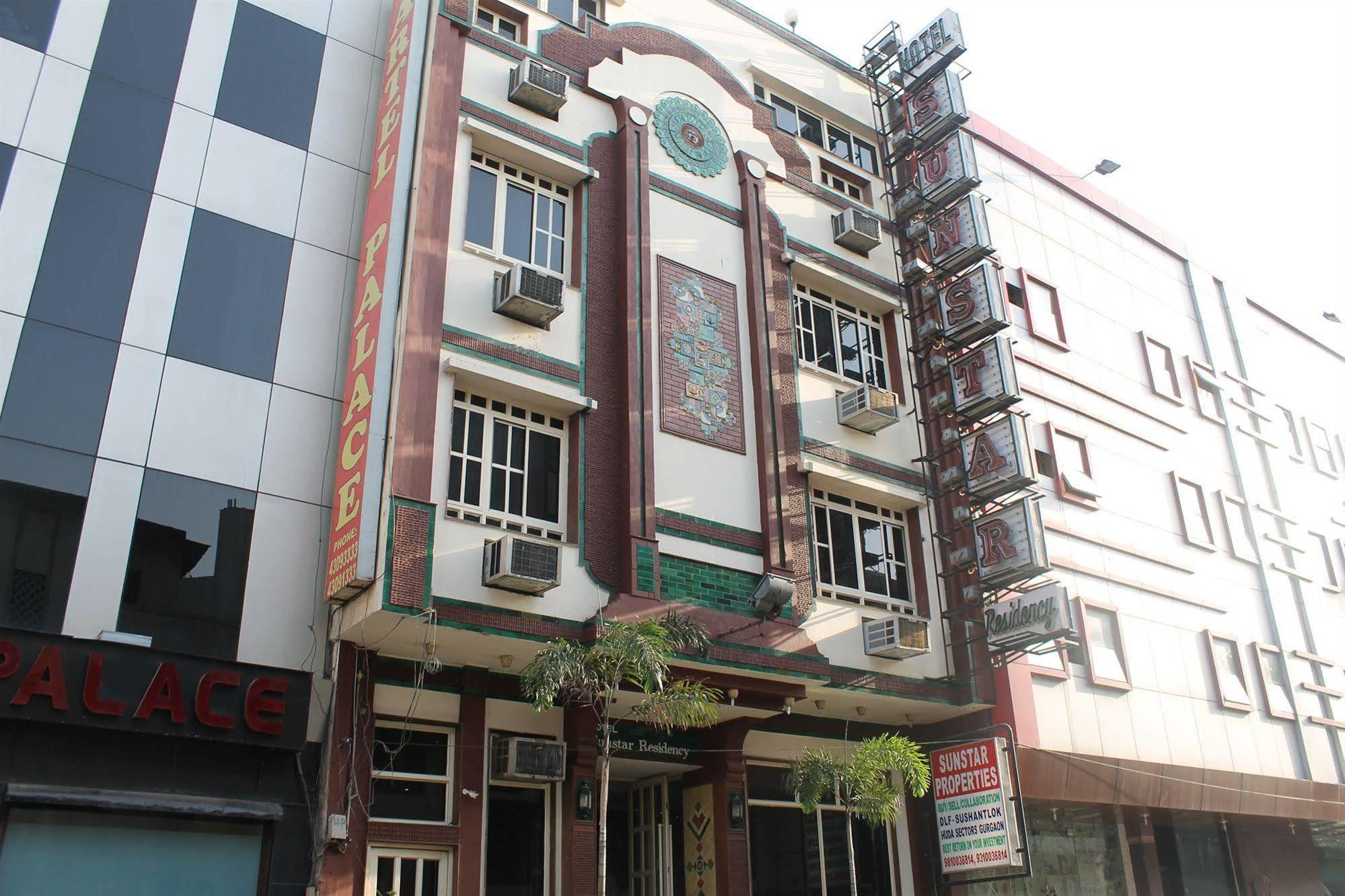 Hotel Sunstar Residency Delhi  Buitenkant foto