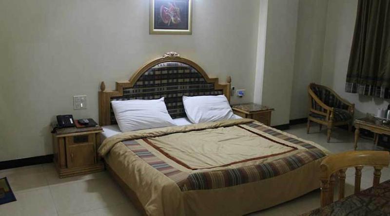 Hotel Sunstar Residency Delhi  Buitenkant foto